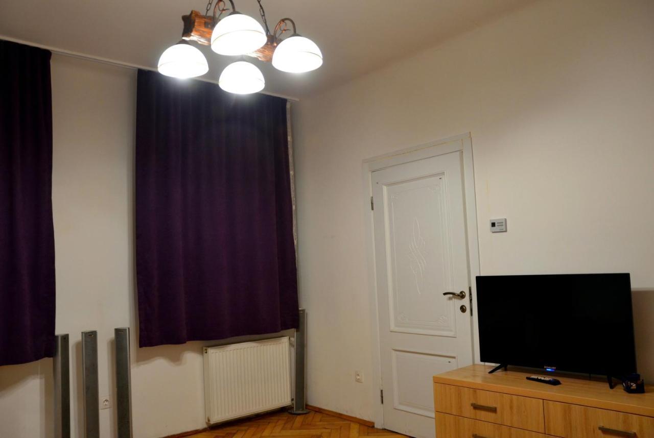 Brand New Apartment In City Center Lviv Eksteriør billede